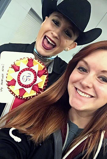 Two YSU equestrian students 