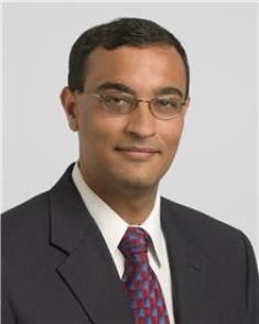 Dr. Milind Desai of the Cleveland Clinic