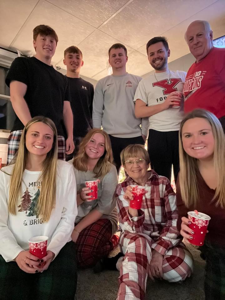 Brooke Courtney with her siblings and cousins