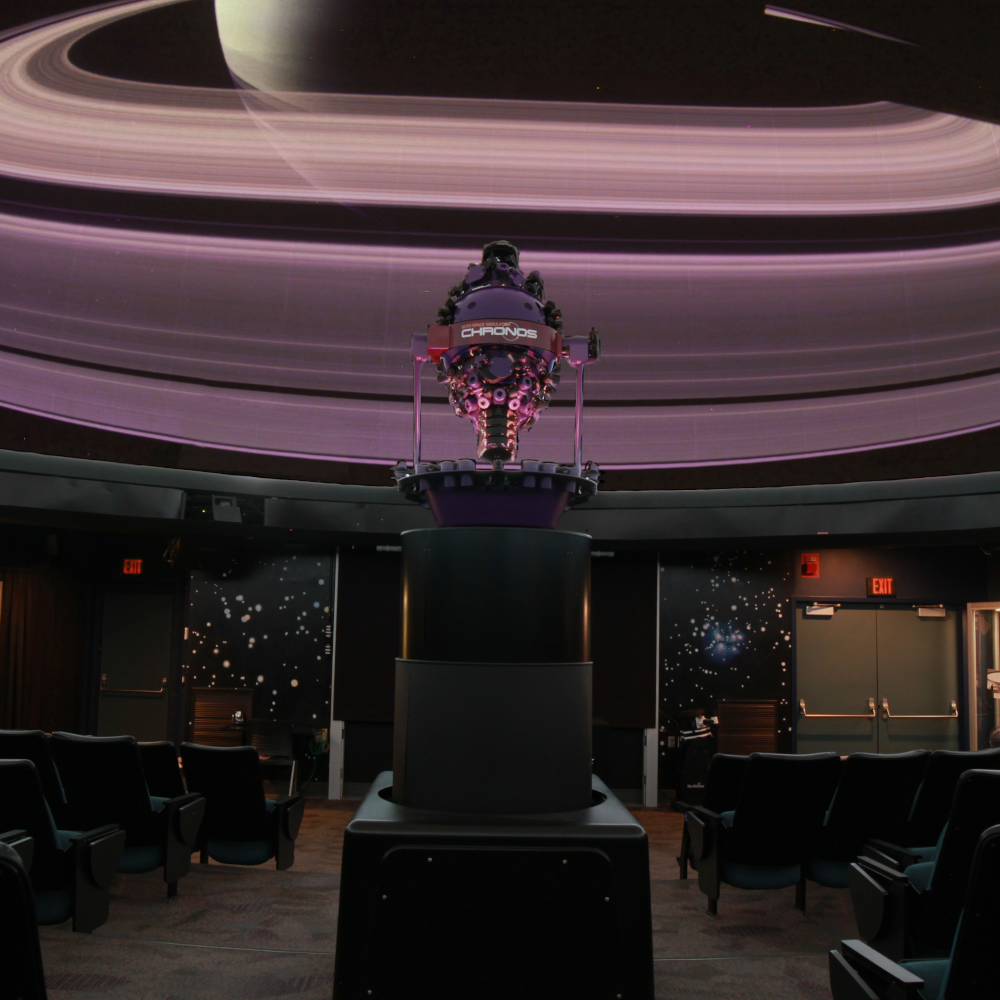 planetarium presenting saturn